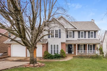 8410 Hurstbourne Woods Pl Louisville, KY 40299